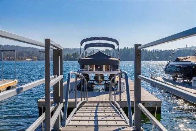 929 Lucerne Lane, Lake Arrowhead, CA 92352