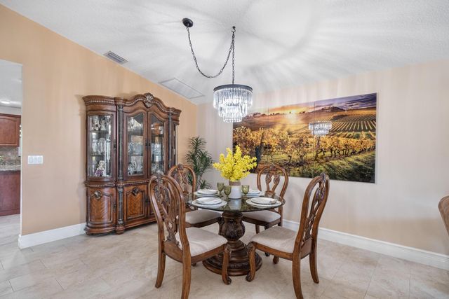 1128 Hatteras Circle, Greenacres, FL 33413