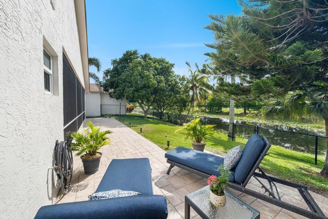 1128 Hatteras Circle, Greenacres, FL 33413