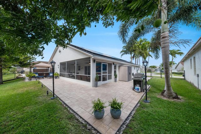 1128 Hatteras Circle, Greenacres, FL 33413