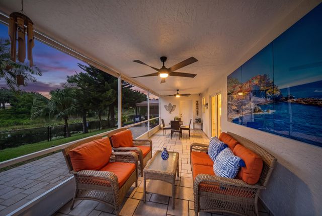 1128 Hatteras Circle, Greenacres, FL 33413