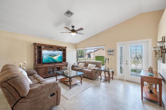 1128 Hatteras Circle, Greenacres, FL 33413