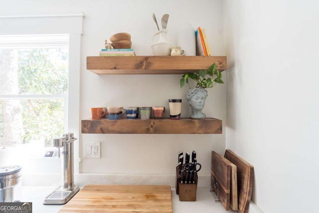 811 Verner Street NW, Atlanta, GA 30318