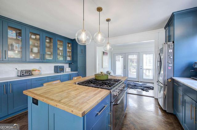 811 Verner Street NW, Atlanta, GA 30318