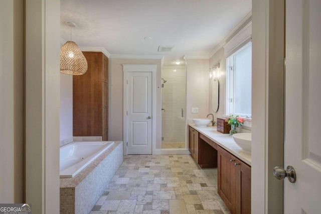 811 Verner Street NW, Atlanta, GA 30318