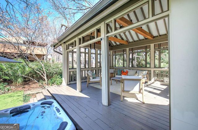 811 Verner Street NW, Atlanta, GA 30318