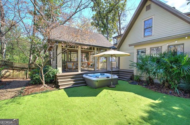 811 Verner Street NW, Atlanta, GA 30318