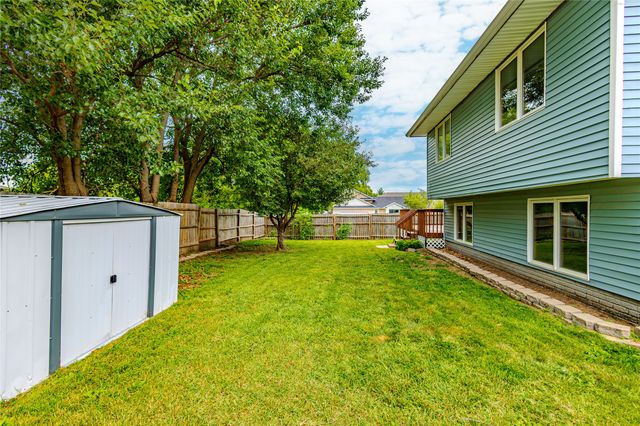 234 E Bundy Avenue, Des Moines, IA 50315