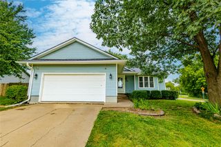 234 E Bundy Avenue, Des Moines, IA 50315