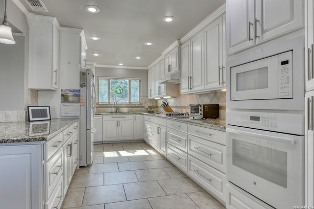 10406 Severn, San Antonio, TX 78217