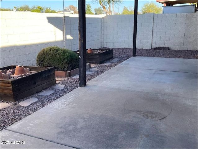 2524 E VILLA THERESA Drive, Phoenix, AZ 85032
