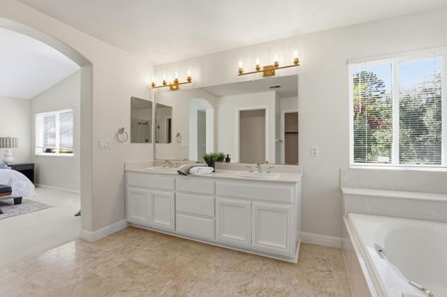 15 Centennial Way, San Ramon, CA 94583