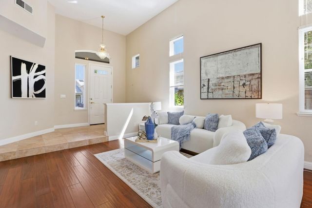 15 Centennial Way, San Ramon, CA 94583