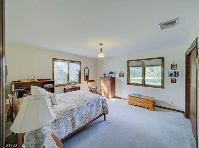 26 Fitzer Rd, Kingwood Twp., NJ 08825