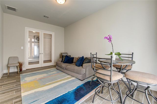 1930 Creekwood Cove, Missouri City, TX 77459