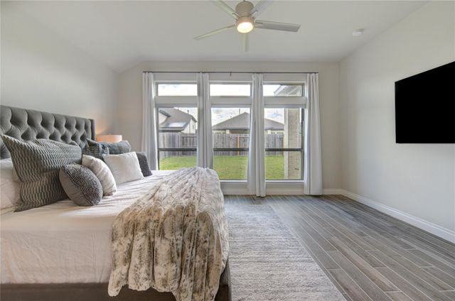 1930 Creekwood Cove, Missouri City, TX 77459