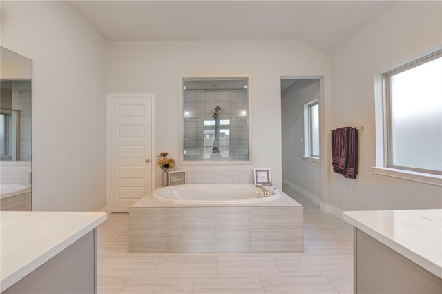 1930 Creekwood Cove, Missouri City, TX 77459