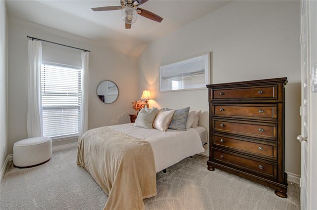 1930 Creekwood Cove, Missouri City, TX 77459