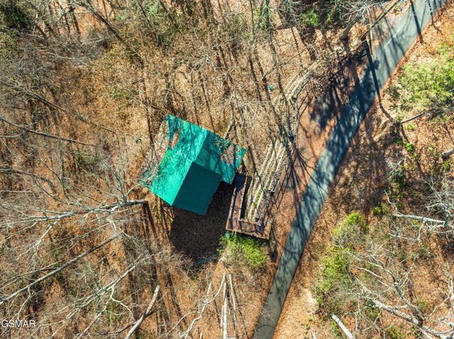 514 Laural Mountain Road, Gatlinburg, TN 37738