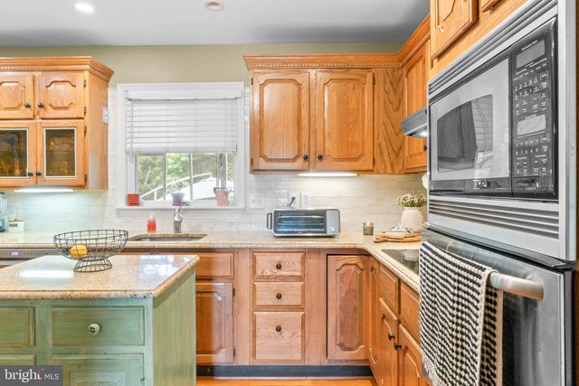 2713 UREY RD, White Hall, MD 21161