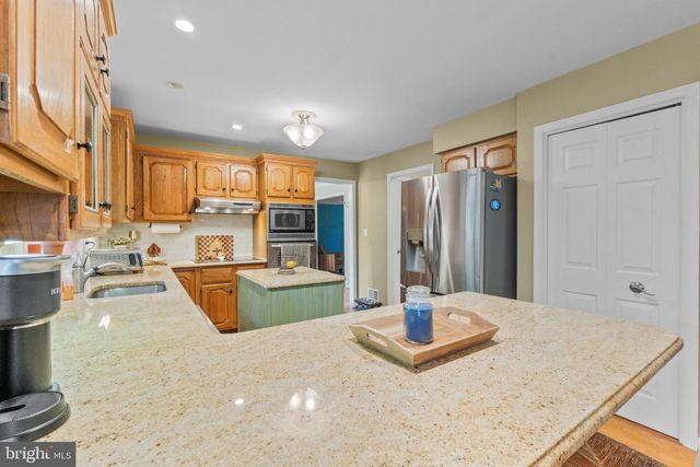 2713 UREY RD, White Hall, MD 21161