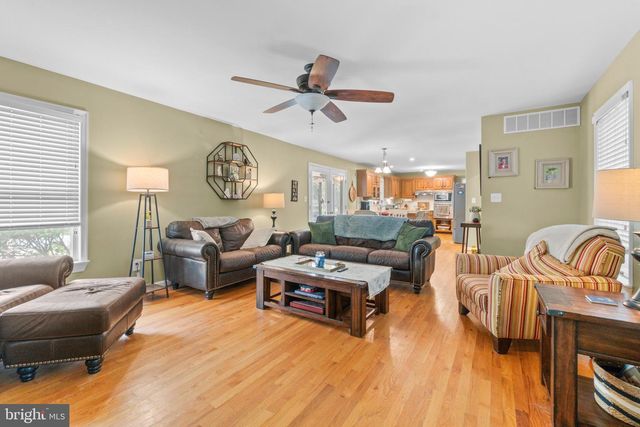 2713 UREY RD, White Hall, MD 21161