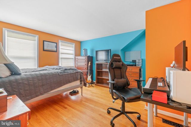 2713 UREY RD, White Hall, MD 21161