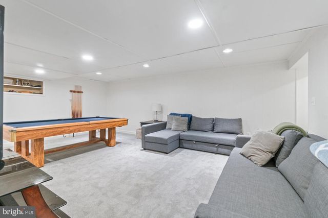 2713 UREY RD, White Hall, MD 21161