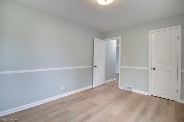 6969 Broadview Road, Seven Hills, OH 44131