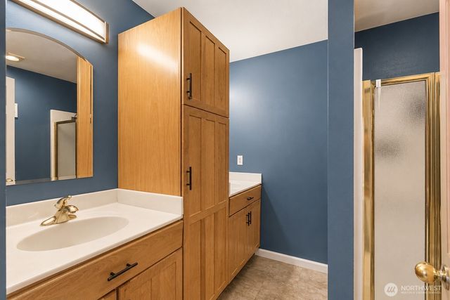 13807 69th Avenue Ct E, Puyallup, WA 98373