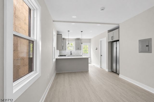 654 S 12Th St, Newark City, NJ 07103