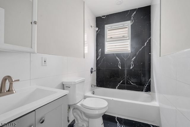 654 S 12Th St, Newark City, NJ 07103