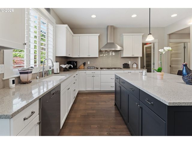 1978 FURLONG Ct, West Linn, OR 97068