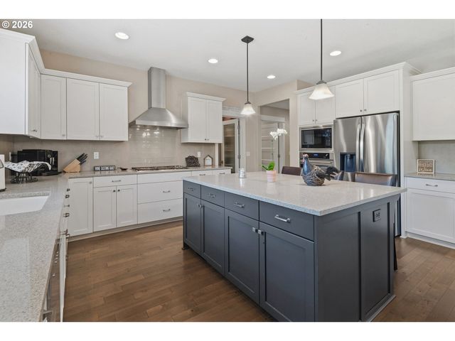1978 FURLONG Ct, West Linn, OR 97068
