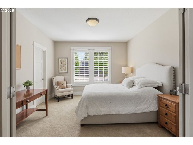 1978 FURLONG Ct, West Linn, OR 97068