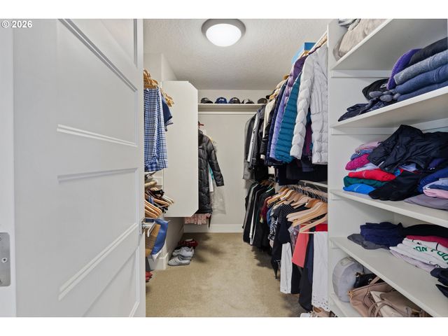 1978 FURLONG Ct, West Linn, OR 97068
