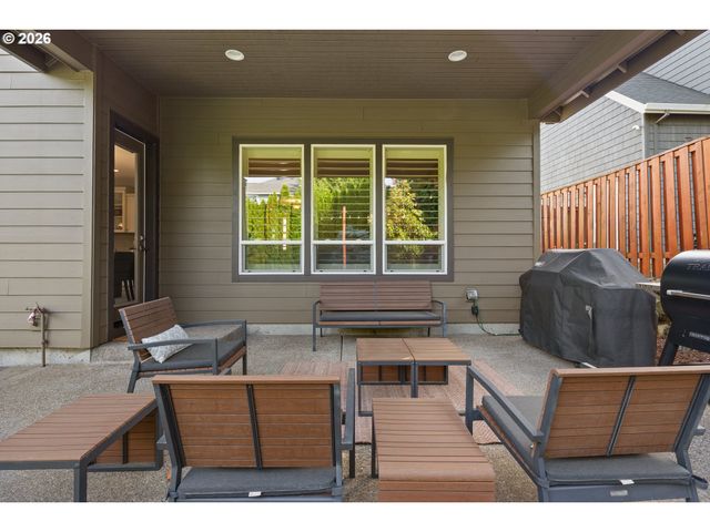 1978 FURLONG Ct, West Linn, OR 97068