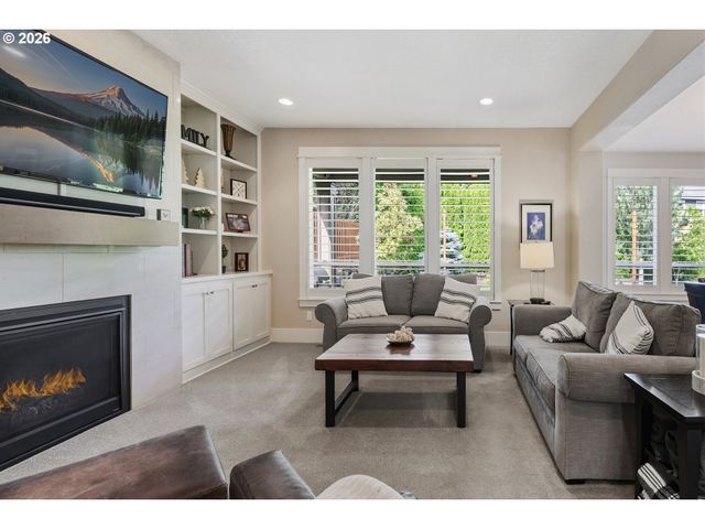 1978 FURLONG Ct, West Linn, OR 97068