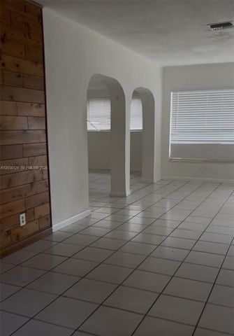 6732 Atlanta Street, Hollywood, FL 33024