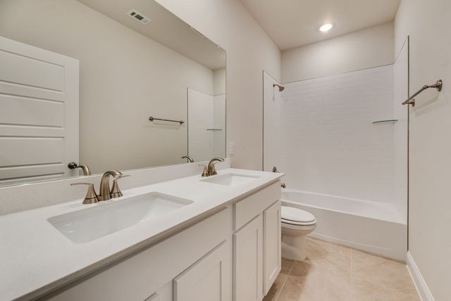 8301 Bayside Drive, Rowlett, TX 75088