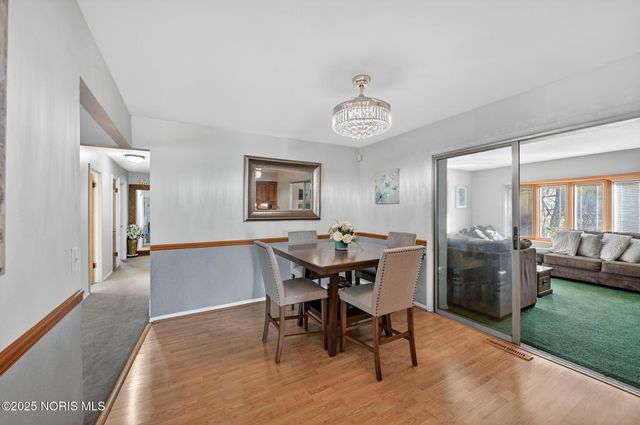 4035 Greencrest Lane, Toledo, OH 43614