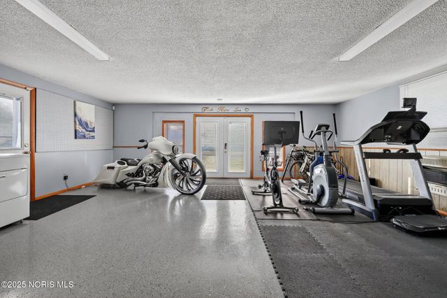 4035 Greencrest Lane, Toledo, OH 43614