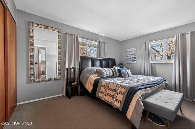 4035 Greencrest Lane, Toledo, OH 43614