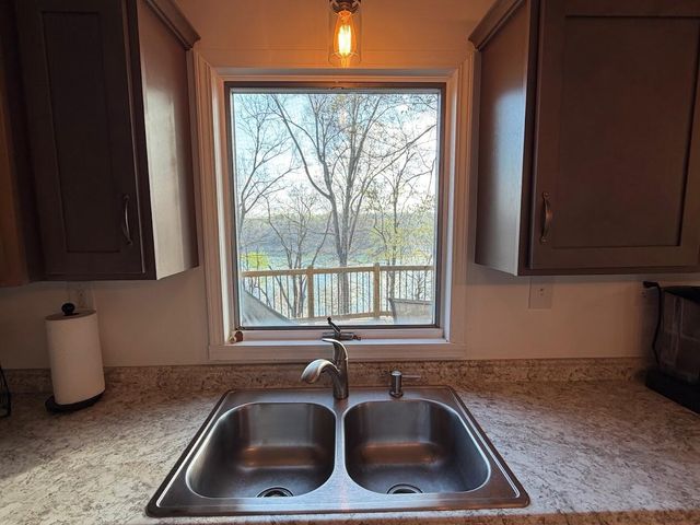 404 Lorel Dunbar Road, Jamestown, KY 42629