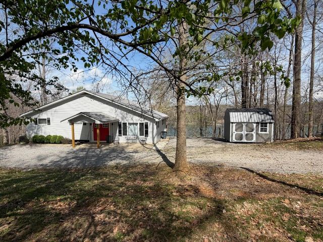 404 Lorel Dunbar Road, Jamestown, KY 42629