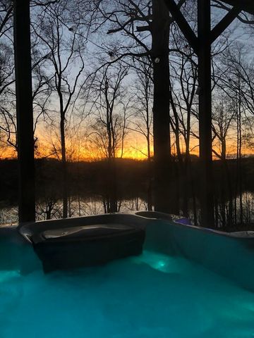 404 Lorel Dunbar Road, Jamestown, KY 42629