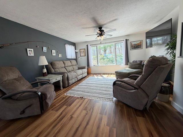 404 Lorel Dunbar Road, Jamestown, KY 42629
