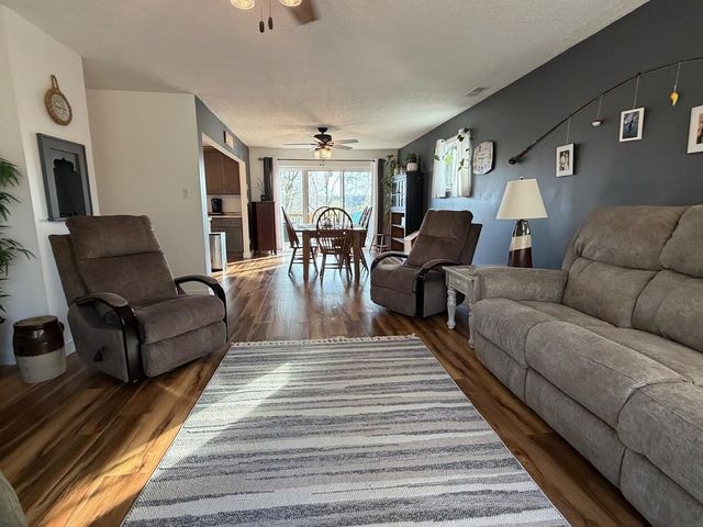 404 Lorel Dunbar Road, Jamestown, KY 42629