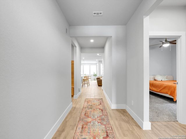 7105 WALKERS LOOP, San Antonio, TX 78233