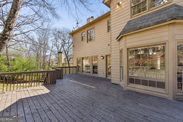 5055 Mallory Court, Suwanee, GA 30024